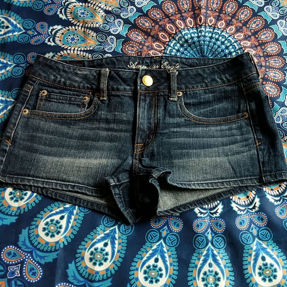 American Eagle shorts size 8